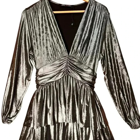 Zara Metallic Mini‎ Dress Long Sleeve Tiered Party Cocktail Silver Size S - Picture 3 of 5